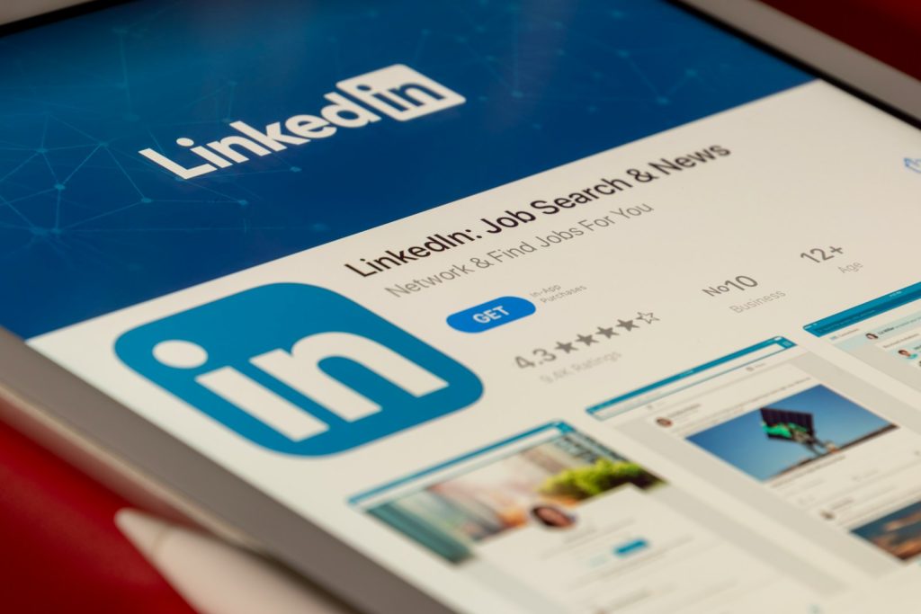 Linkedin pour recevoir des recommandations professionnelles